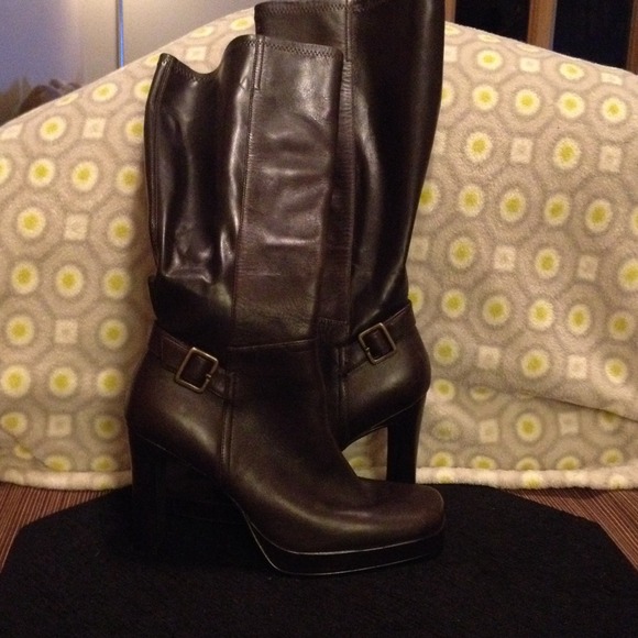 Tall Brown Boots - Picture 1 of 4