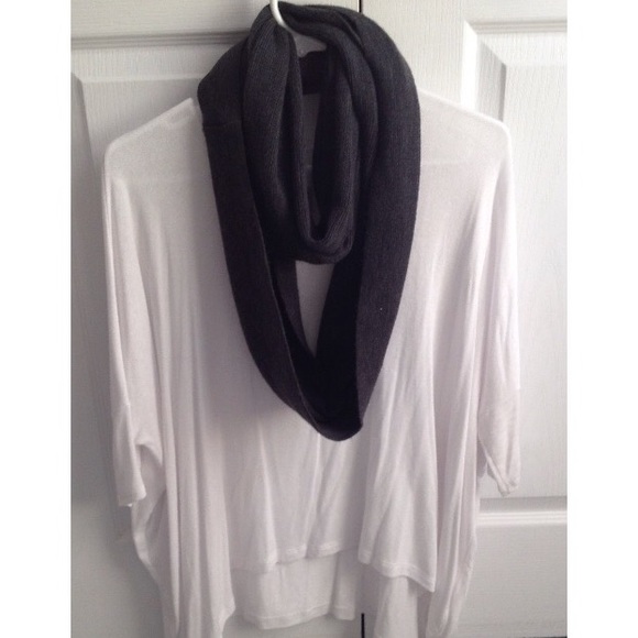 Infinity Scarf - Picture 3 of 3