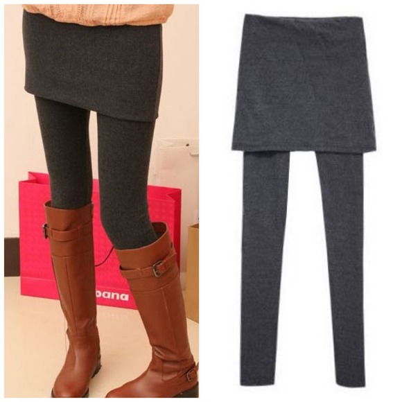 Dresses & Skirts - 💛HOST PICK💛Fleece lined one piece skirt legging