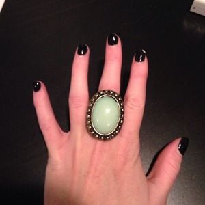 Green stone ring