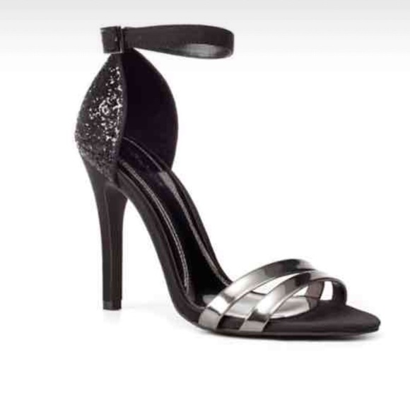 ‼️SOLD‼️ Zara sexy silver glitter sandals! - Picture 2 of 5