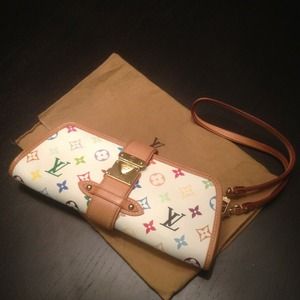 Louis Vuitton clutch. Like new!