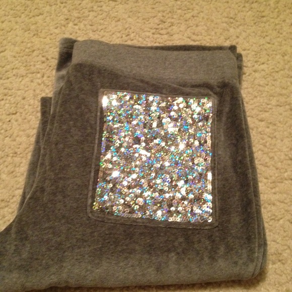 ❤️VS velour sequin pants!