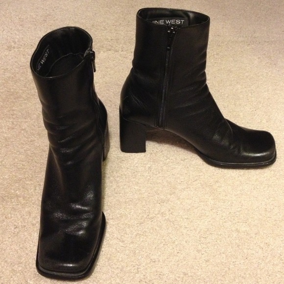 Nine West boots - Picture 1 of 4