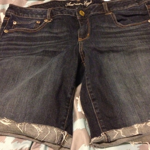American Eagle Bermuda Shorts size 18