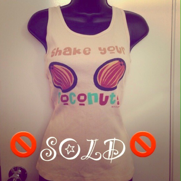 ❌SOLD❌Brown tank --free for my first customer 😝😜