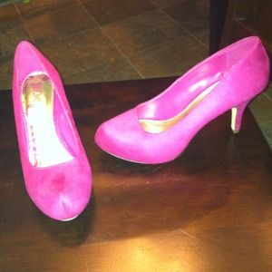 Pink heels