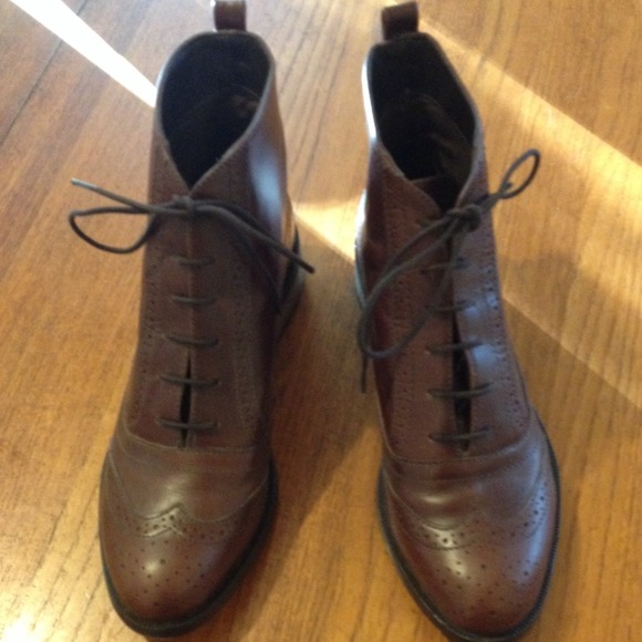 ASOS Boots - Leather Lace Up Brogue Boots