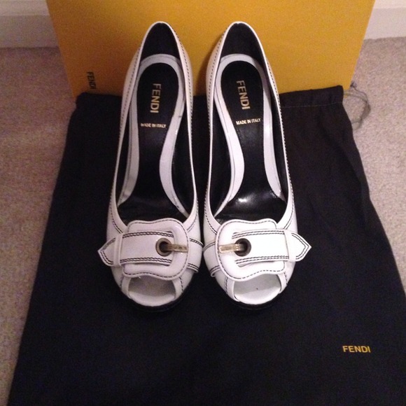 White patent leather Fendi open toe pump