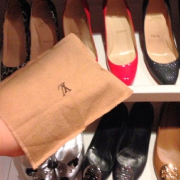 ❤️Sold ❤️Auth Louis Vuitton shoe shine cloth - Picture 3 of 4