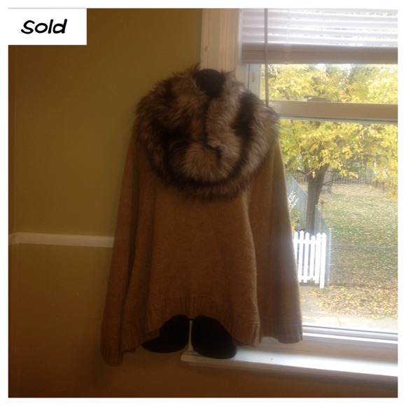 Michael Kors Shawl