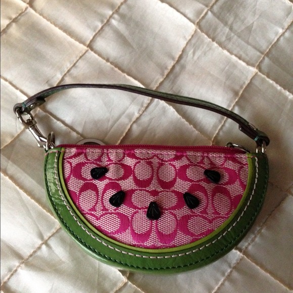 Coach Clutches & Wallets - Small coin/key Coach purse