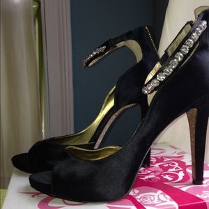 Black Satin Shoes/black patent pump bundle
