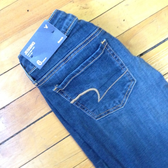 American Eagle stretch jegging size 6