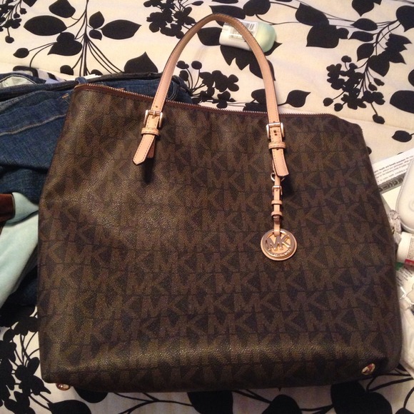 Michael Kors Bag