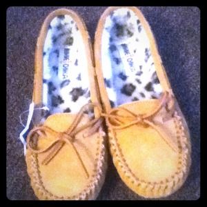 Minnetonka moccasins♥