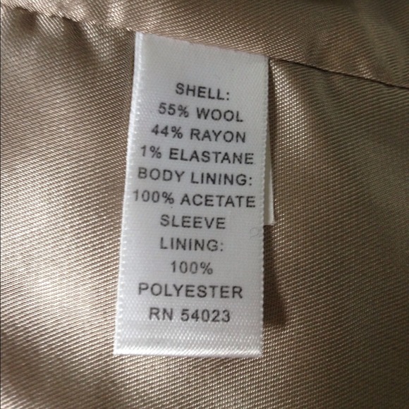 Banana Republic Wool blend blazer - Picture 4 of 4