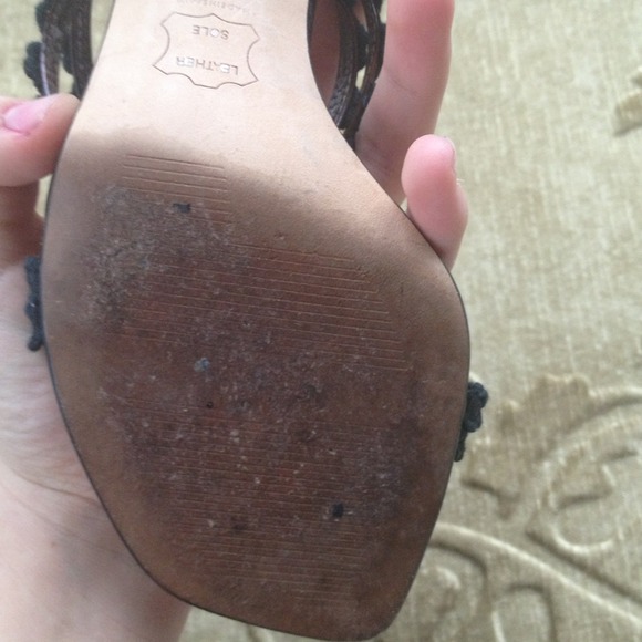 Stuart Weitzman - Picture 3 of 3