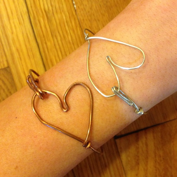 💖Heart Bracelet💖 - Picture 4 of 4