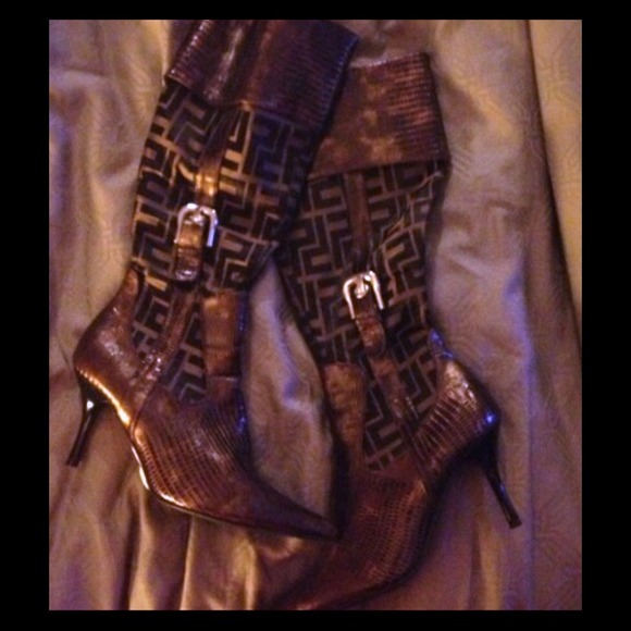 Beautiful inspired boots ( SOLD)