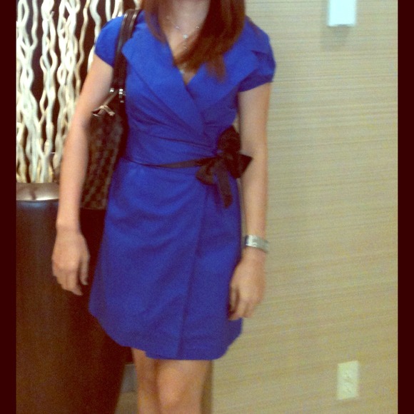 Mini dress with belt