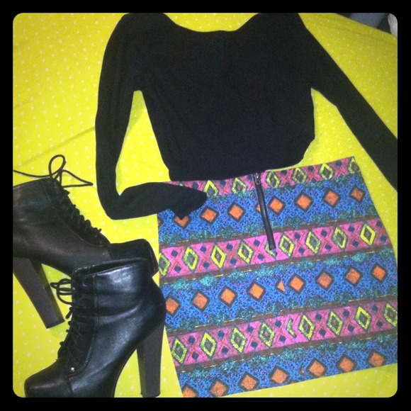 H&M tribal skirt size 6