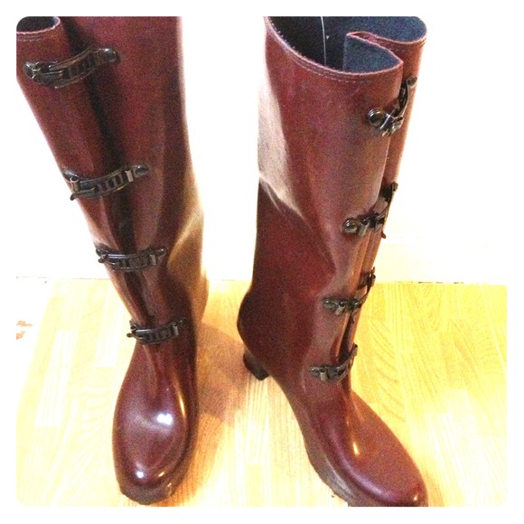 Rainboots