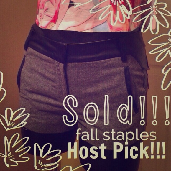 Grey wool and black pleather winter shorts S