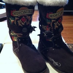 Don Ed Hardy Designer Boots. Beautiful Brown Suede
