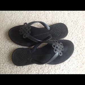 SOLD DVF black flip flops