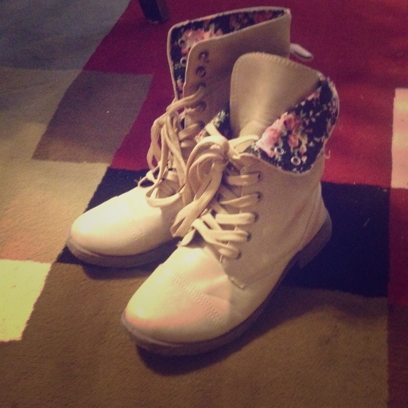 Beige floral combat boots