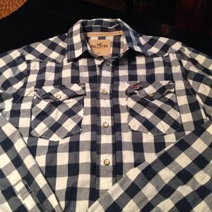 Sold !!!Hollister blue/white check long sleeve shi