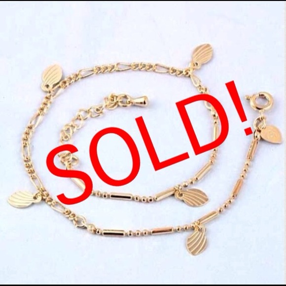 SOLD! Lovely 9K GF Leaf Charms Anklet