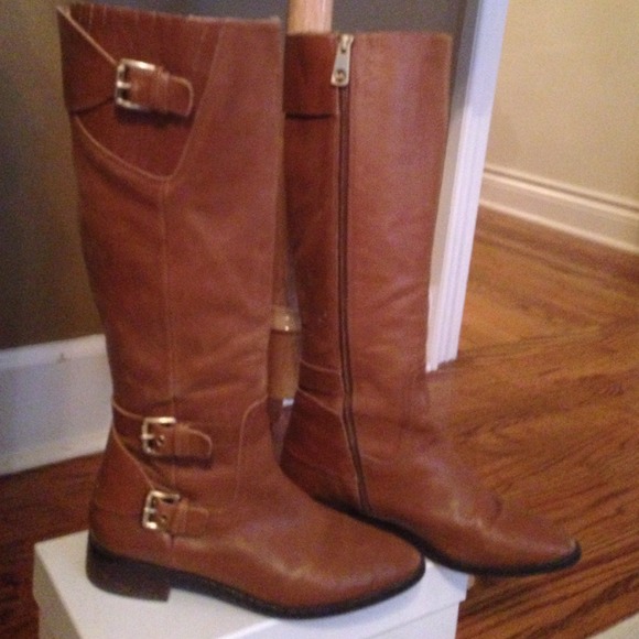 😘REDUCED 👍Michael Kors camel Riding Boots Sz. 7