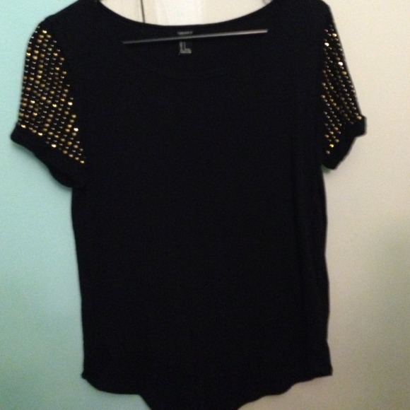 Black tee with gold & silver sleeves
