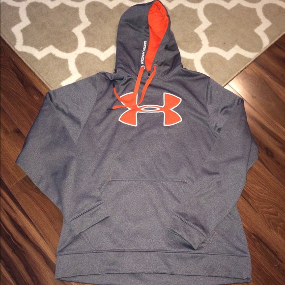 SOLD! Underarmour mens hoodie