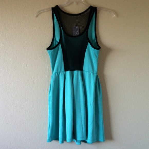 Mint Green Dress - Picture 2 of 4