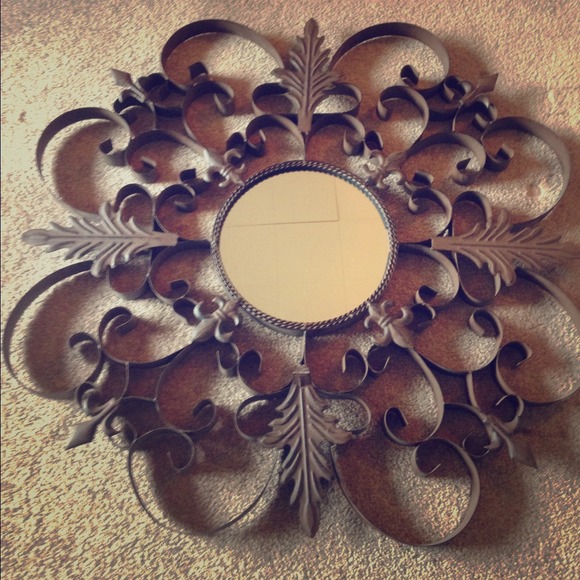 Decorative mirror
