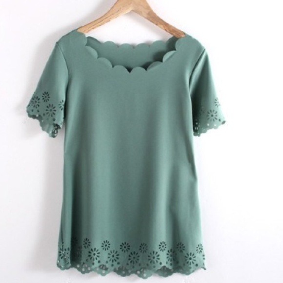 Laser cutout shift top (2 colors avail) - Picture 1 of 4