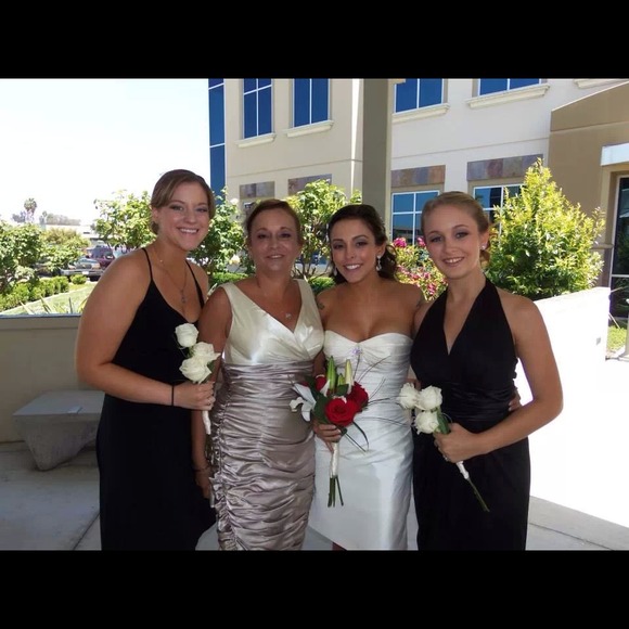 Additional pics of wedding dress