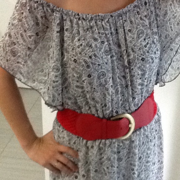 Navy paisley print off-shoulder dress - Picture 2 of 3