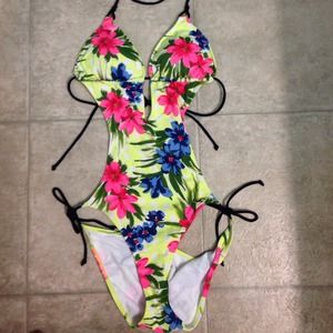 Hollister swim suit