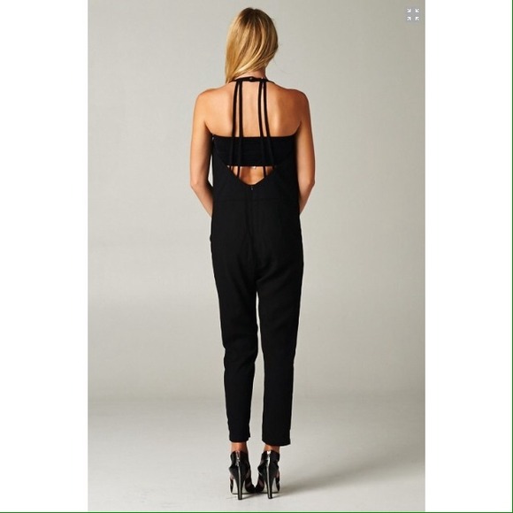 💥SOLD OUT💥 Tapered Jumpsuit - Picture 4 of 4