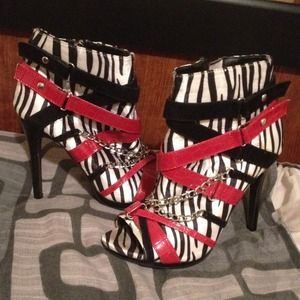 Black white and red zebra print heel boots