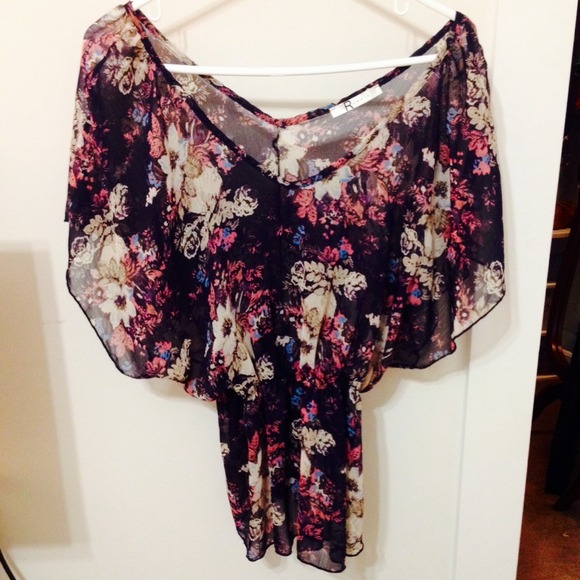 Navy Floral Pattern Sheer Batwing Sleeve Blouse