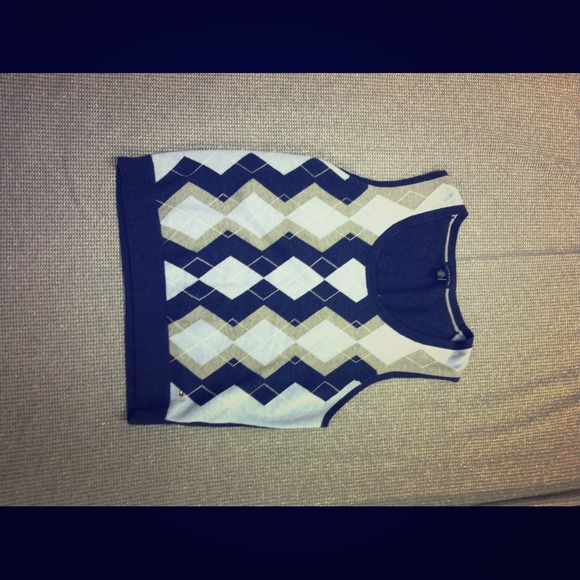 Tommy Hilfiger sweater vest and two to e blue top