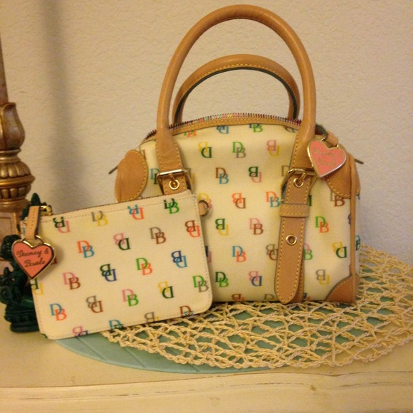 Authentic Dooney and Bourke Purse
