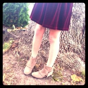 Style & Co Suede Zipper Ankle Boots 6.5