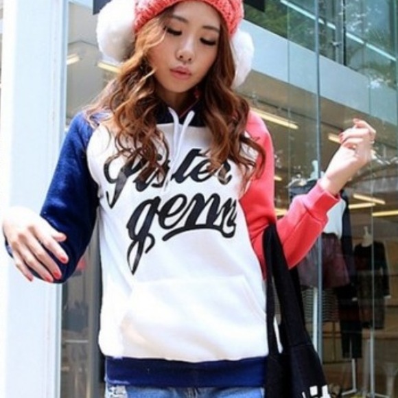 Warm cozy new hoodie TRADED!!!!