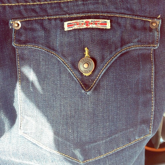 NWT 31" AUTHENTIC HUDSON JEANS!!